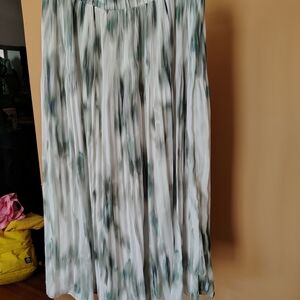 H&M Midi Skirt